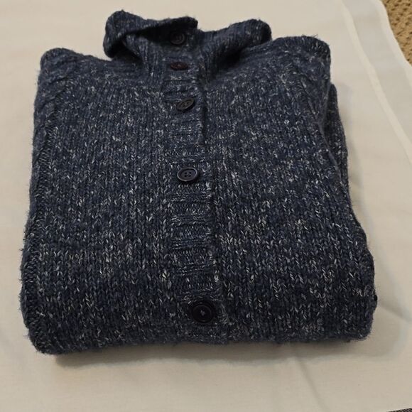 COPY - LL Bean  chunky Cardigan Sweater Size Large - Picture 7 of 7